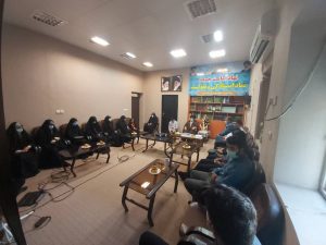 دیدار جمعی ازجوانان شبکه فرهنگی مردمی نغمه های عشق با امام جمعه شهرستان اندیمشک